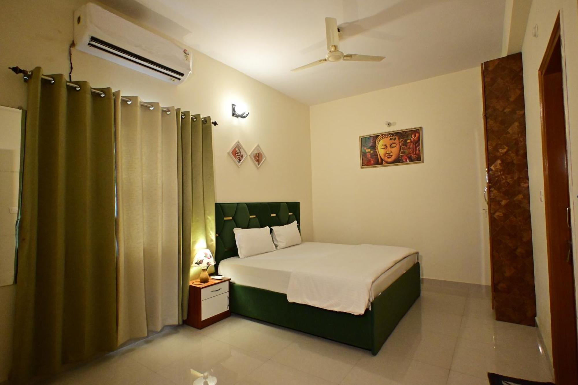 Zoomstay - 3Bhk Apartments バラナシ エクステリア 写真