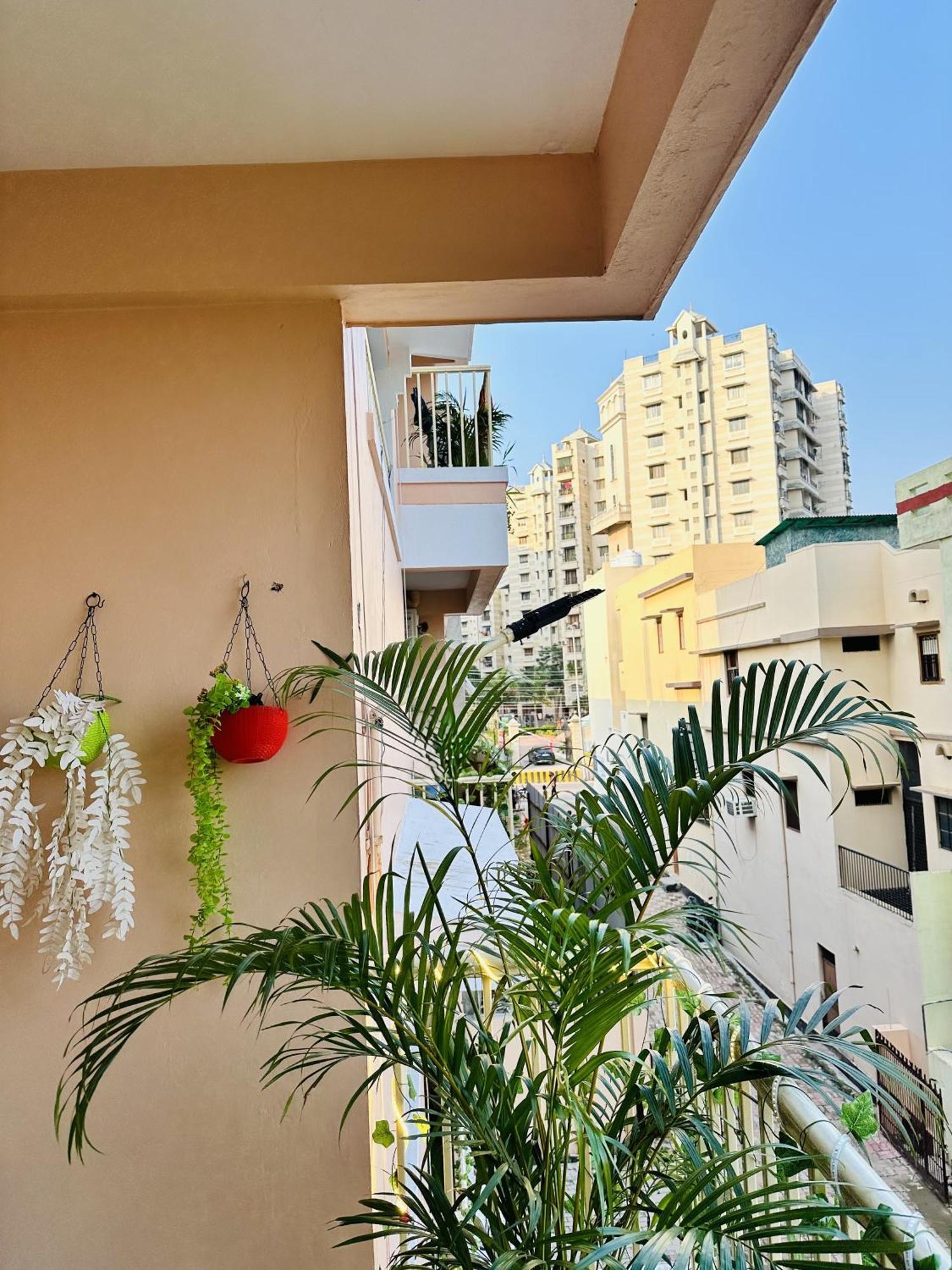 Zoomstay - 3Bhk Apartments バラナシ エクステリア 写真