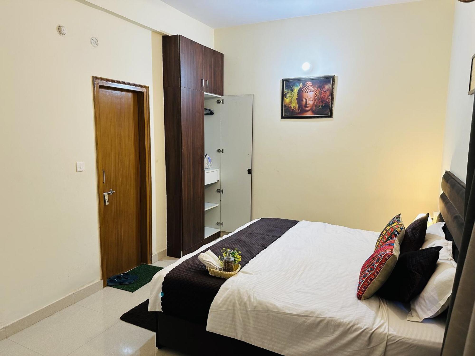 Zoomstay - 3Bhk Apartments バラナシ エクステリア 写真